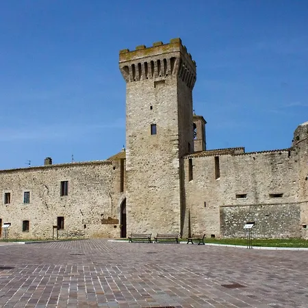 Konukevi Cento Fiori 4*