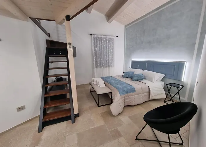 ゲストハウス Cento Fiori 4*